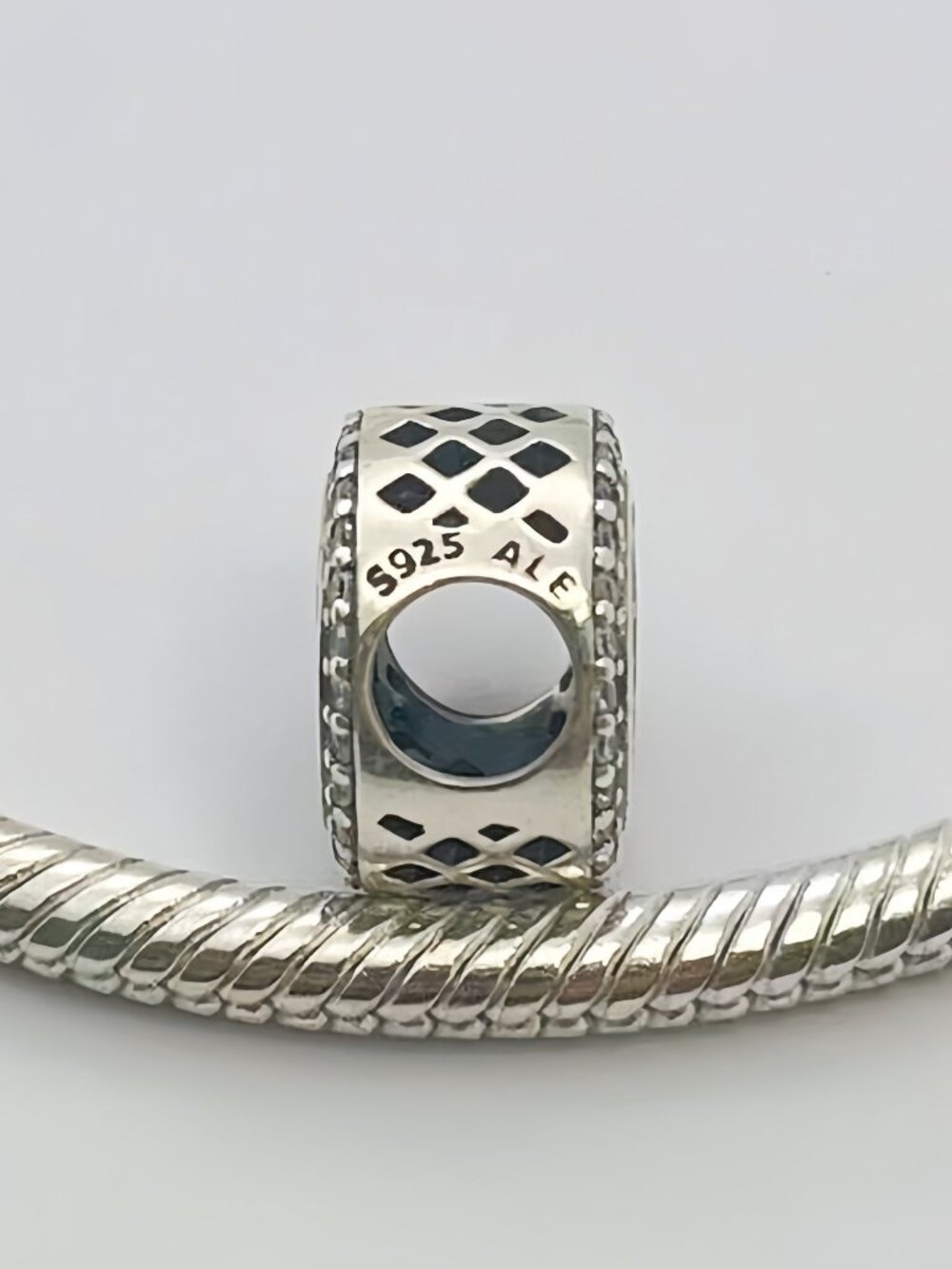 Pandora Miami Exclusive Charm - Picture 3 of 3